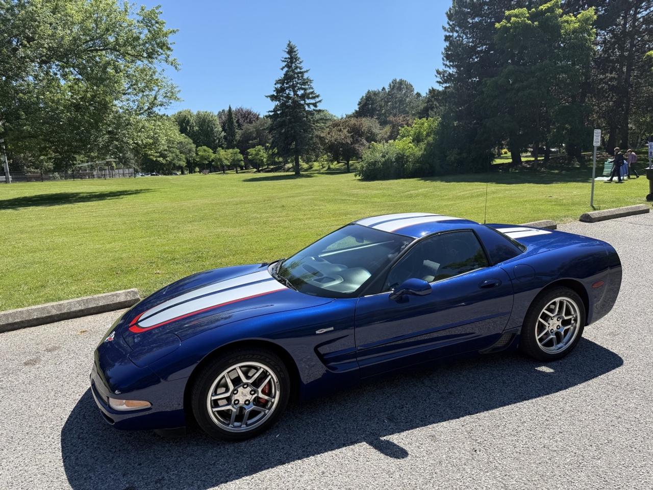 2004 Chevrolet Corvette Z06 Photo
