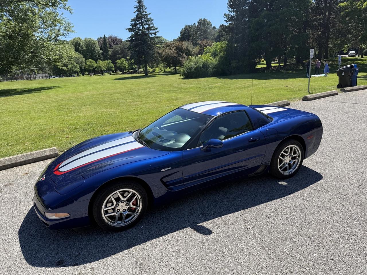 2004 Chevrolet Corvette Z06 Photo