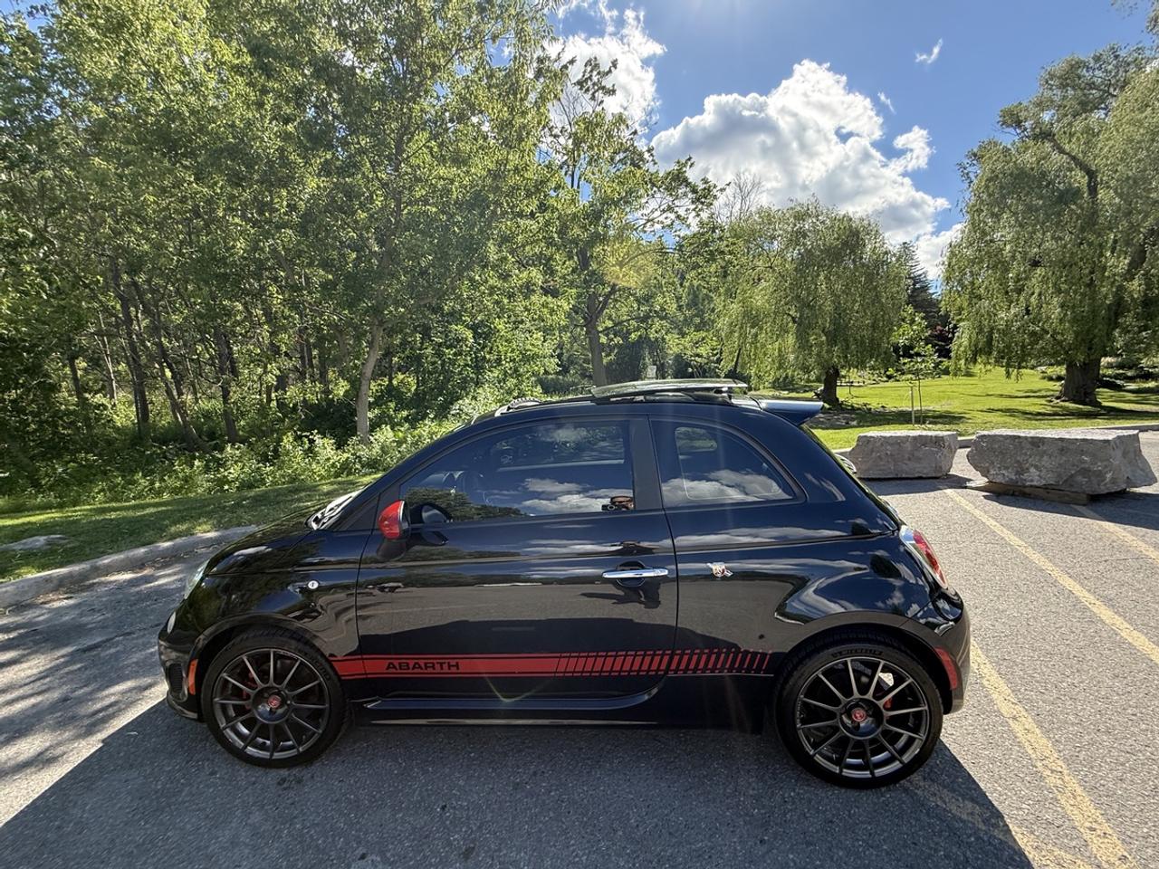 2012 Fiat 500 Abarth Photo2