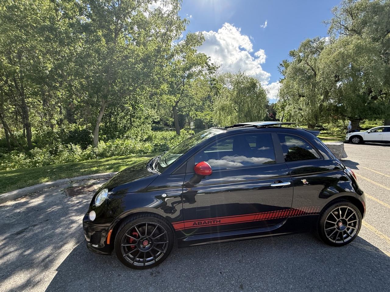 2012 Fiat 500 Abarth Photo0
