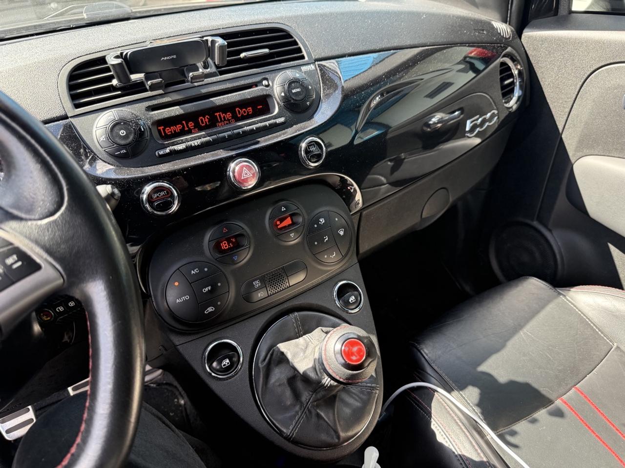 2012 Fiat 500 Abarth Photo