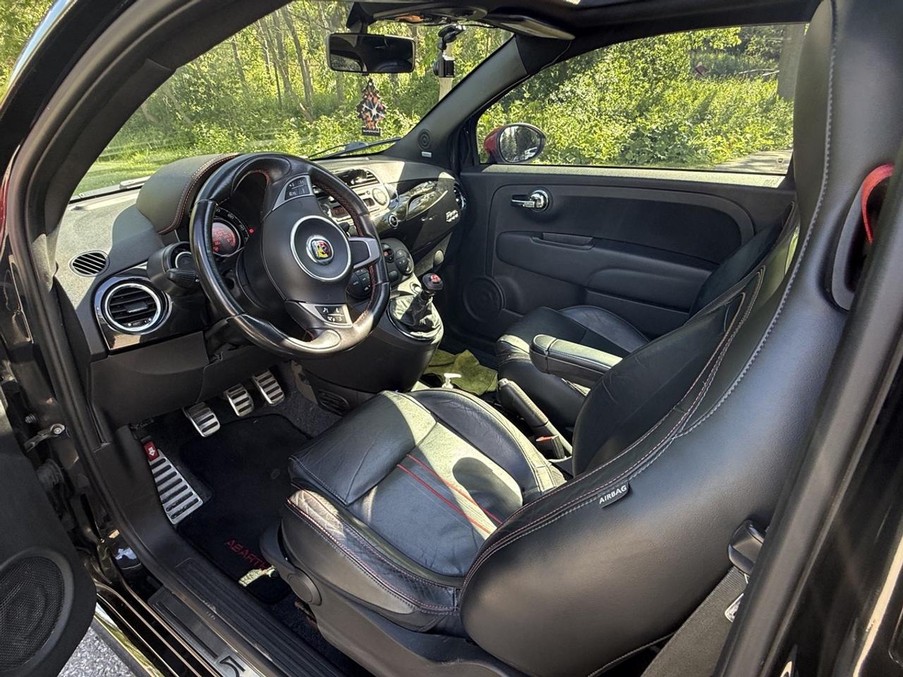 2012 Fiat 500 Abarth Photo