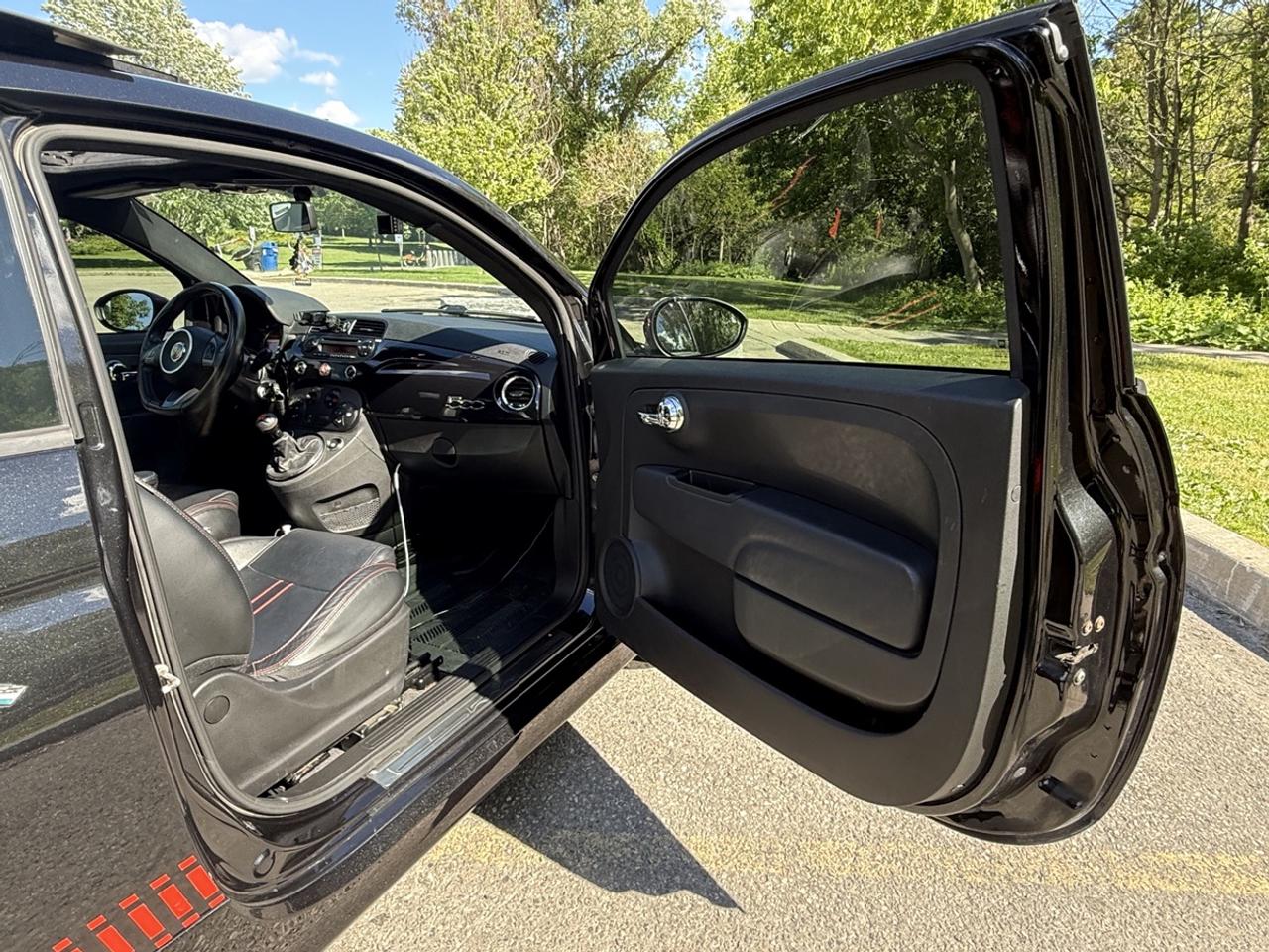 2012 Fiat 500 Abarth Photo