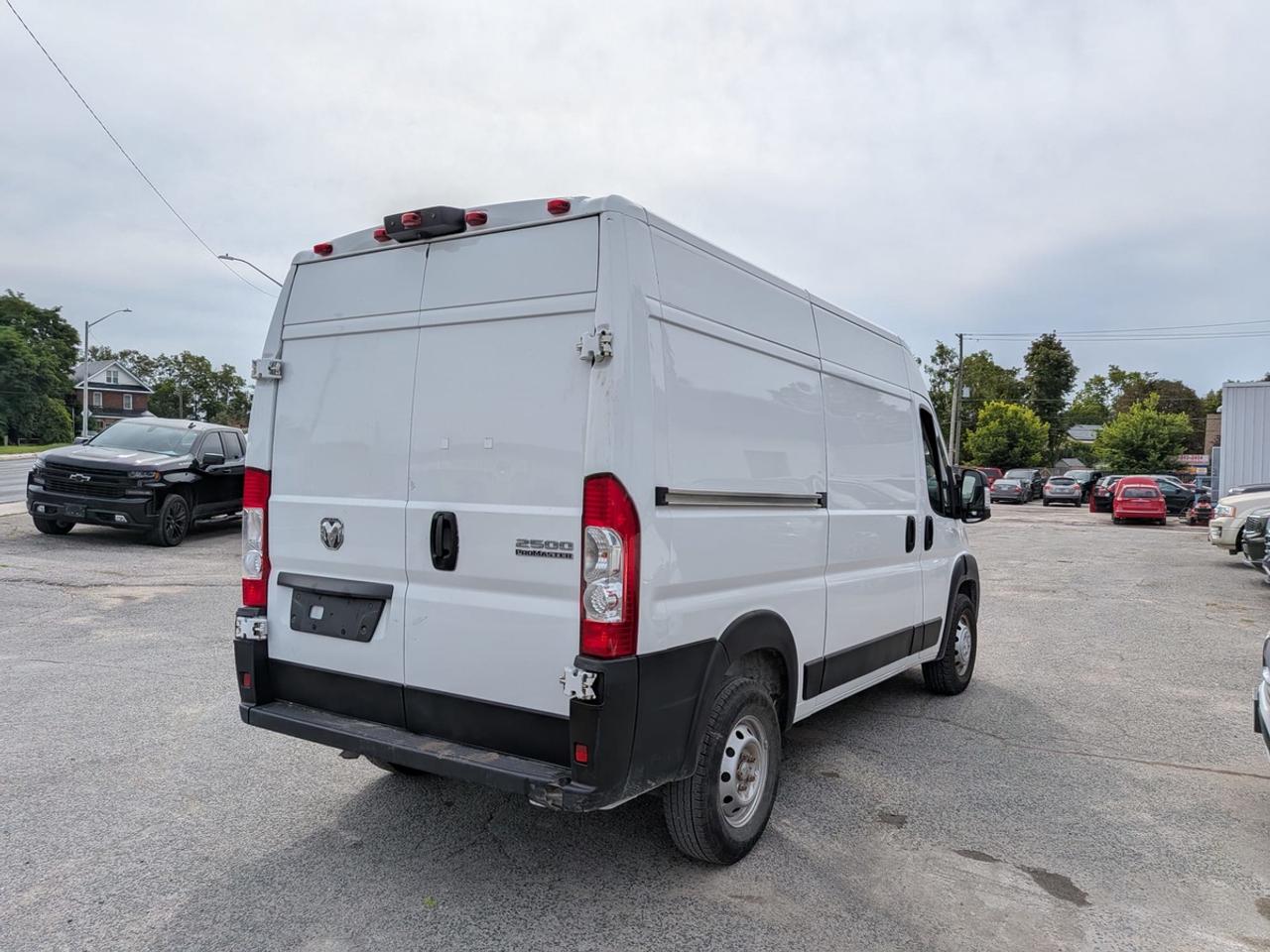 2023 RAM ProMaster 2500 Photo4
