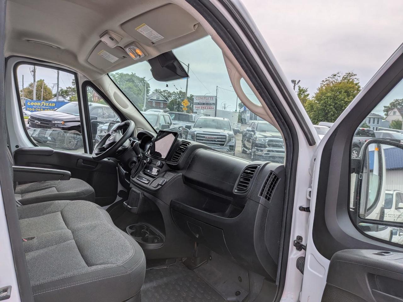 2023 RAM ProMaster 2500 Photo