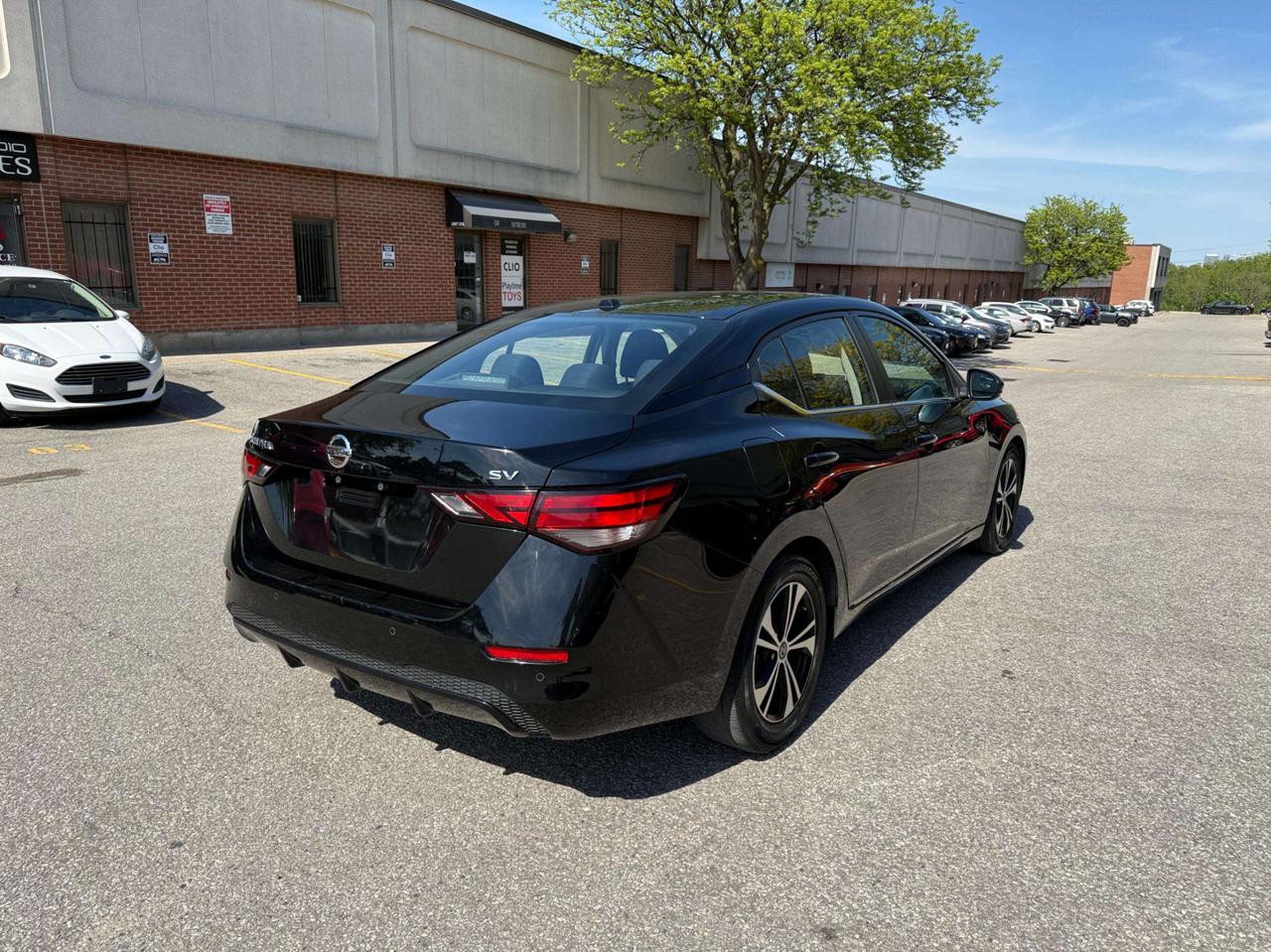 2020 Nissan Sentra SV CVT, PUSH BUTTON START, ALLOY WHEELS Photo