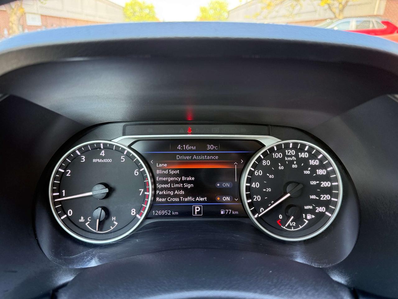 2020 Nissan Sentra SV CVT, PUSH BUTTON START, ALLOY WHEELS Photo