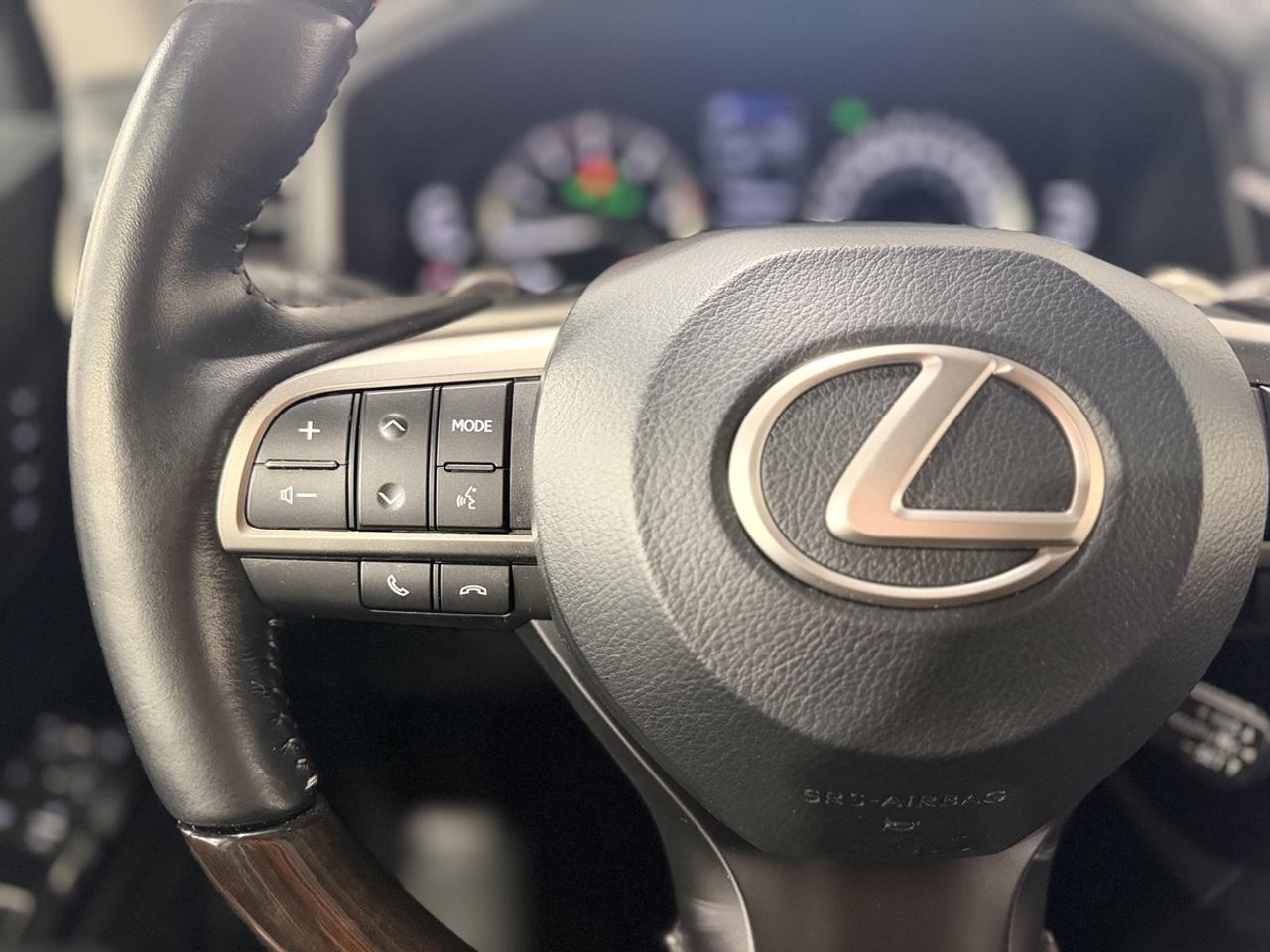 2017 Lexus LX 570 Photo