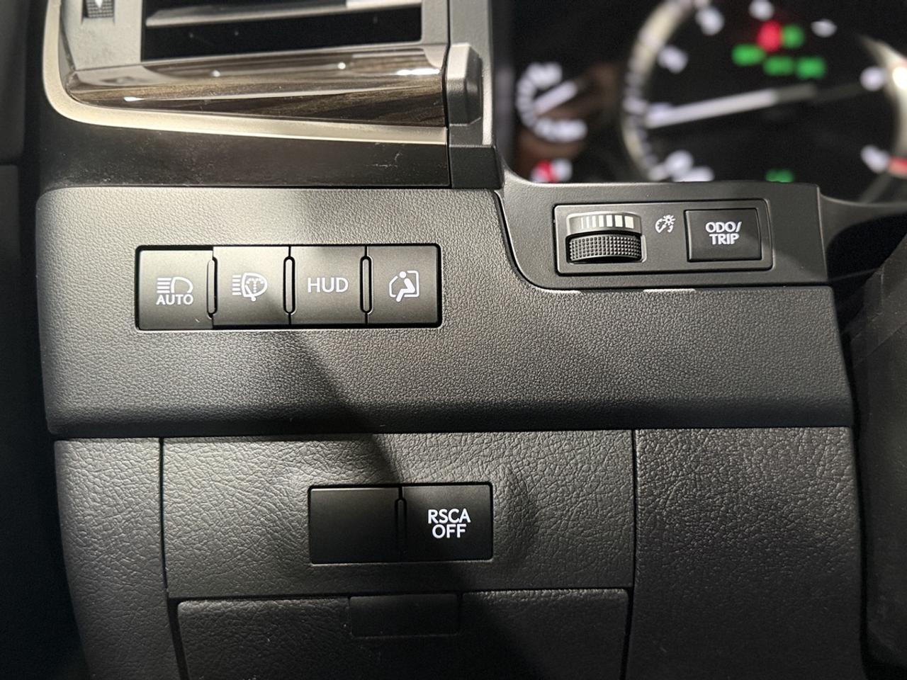 2017 Lexus LX 570 Photo