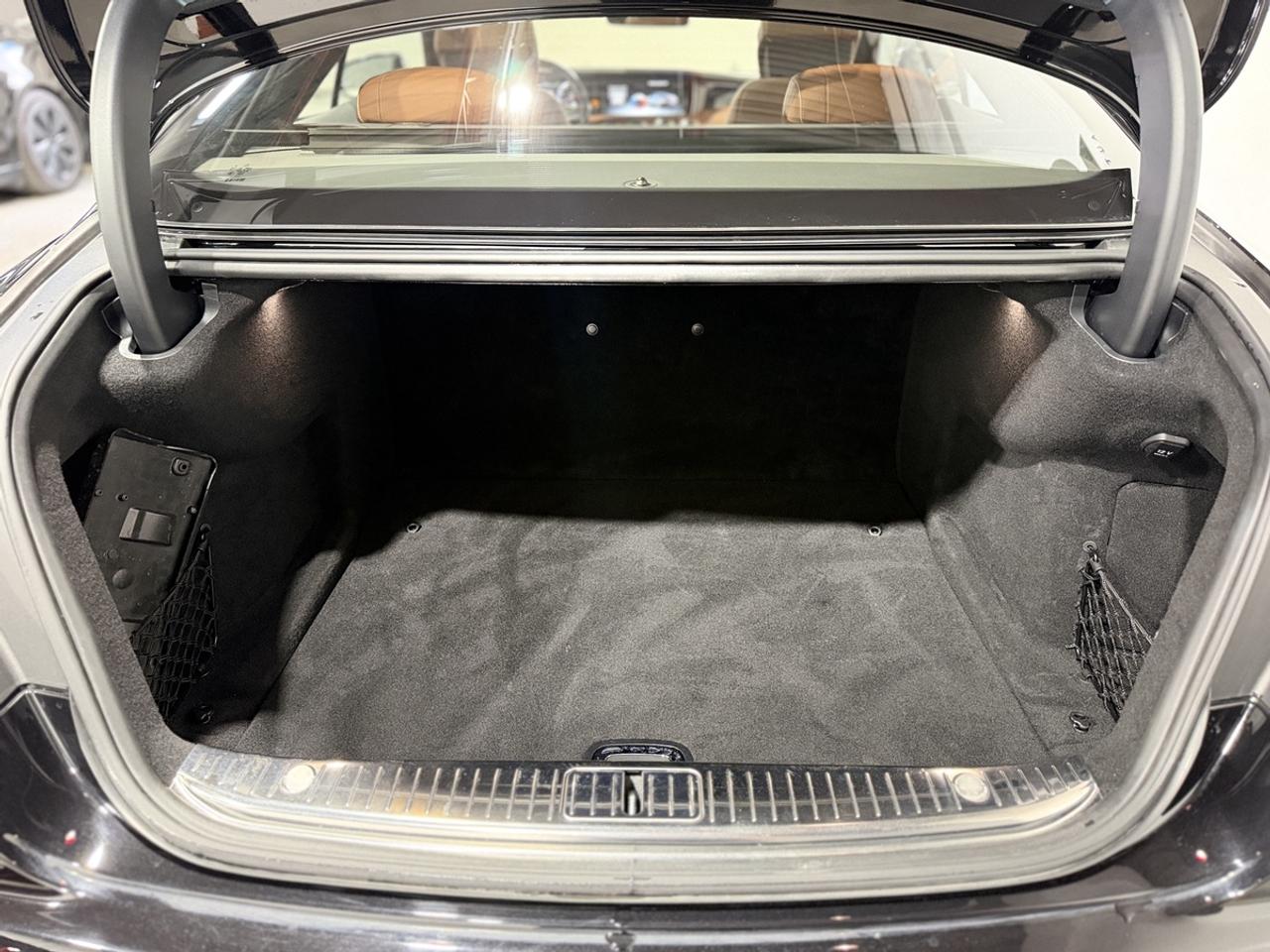 2017 Mercedes-Benz S-Class S 550 Photo