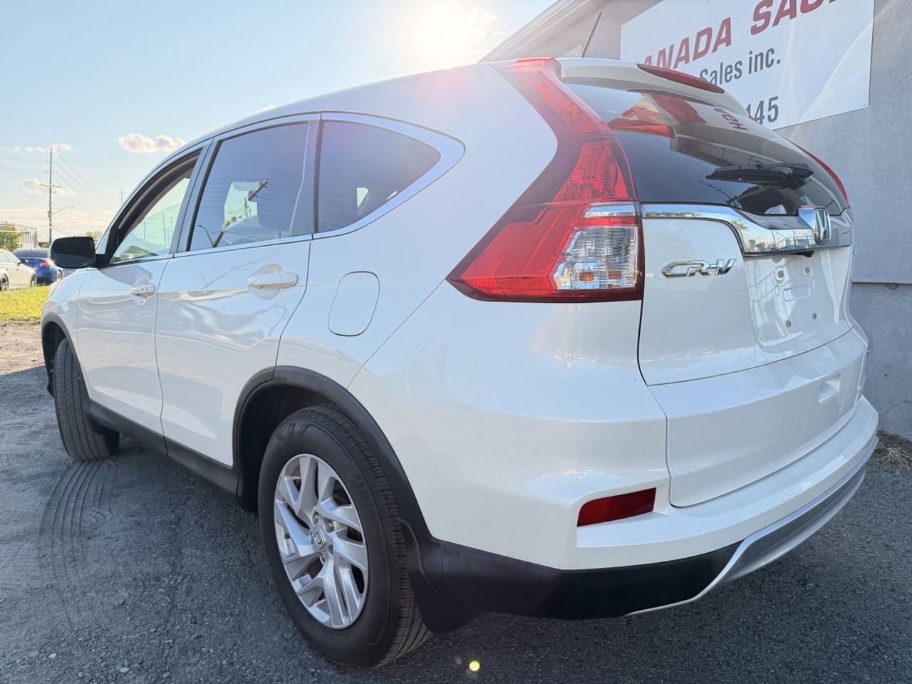 2015 Honda CR-V SE Photo