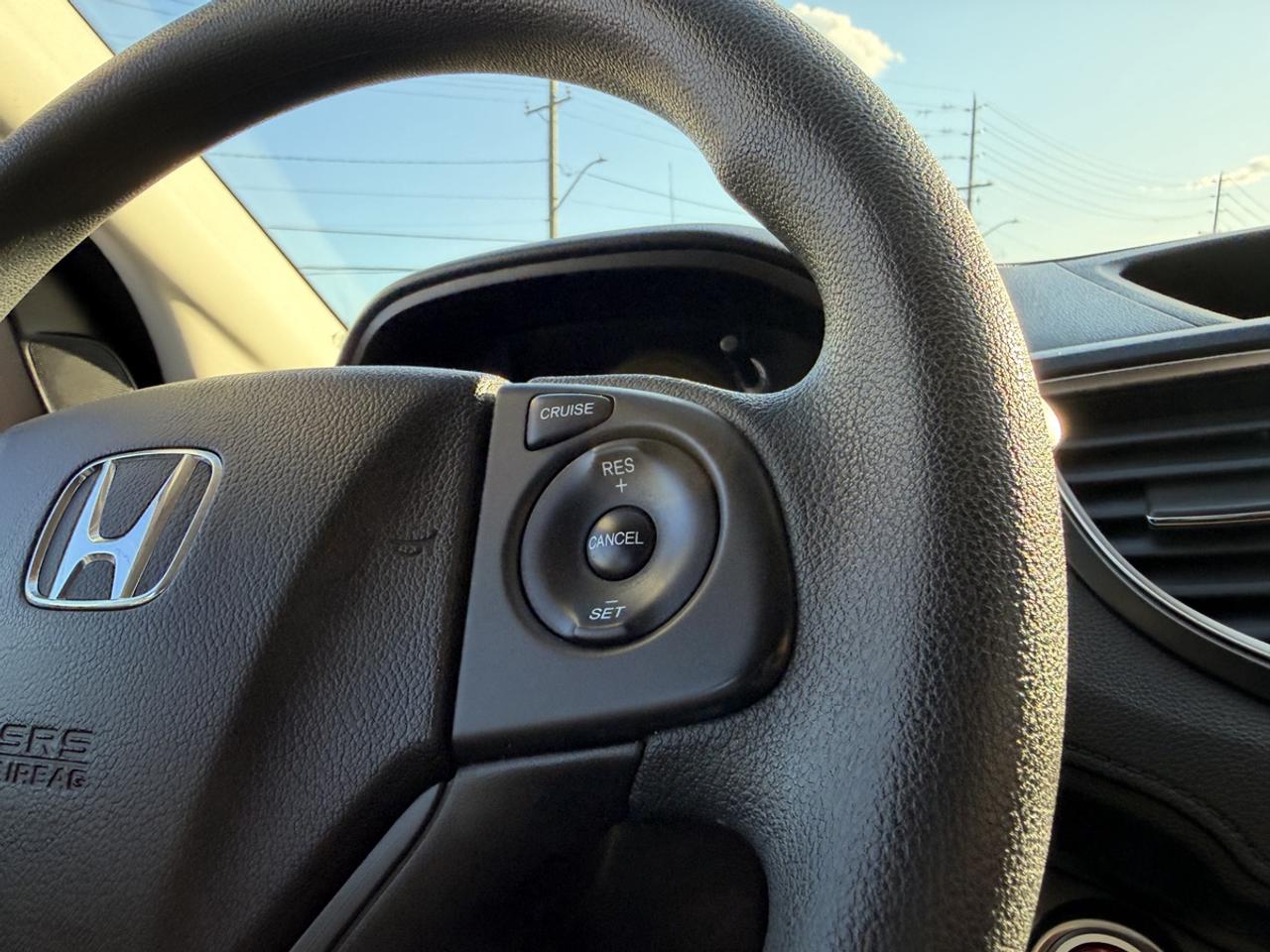 2015 Honda CR-V SE Photo