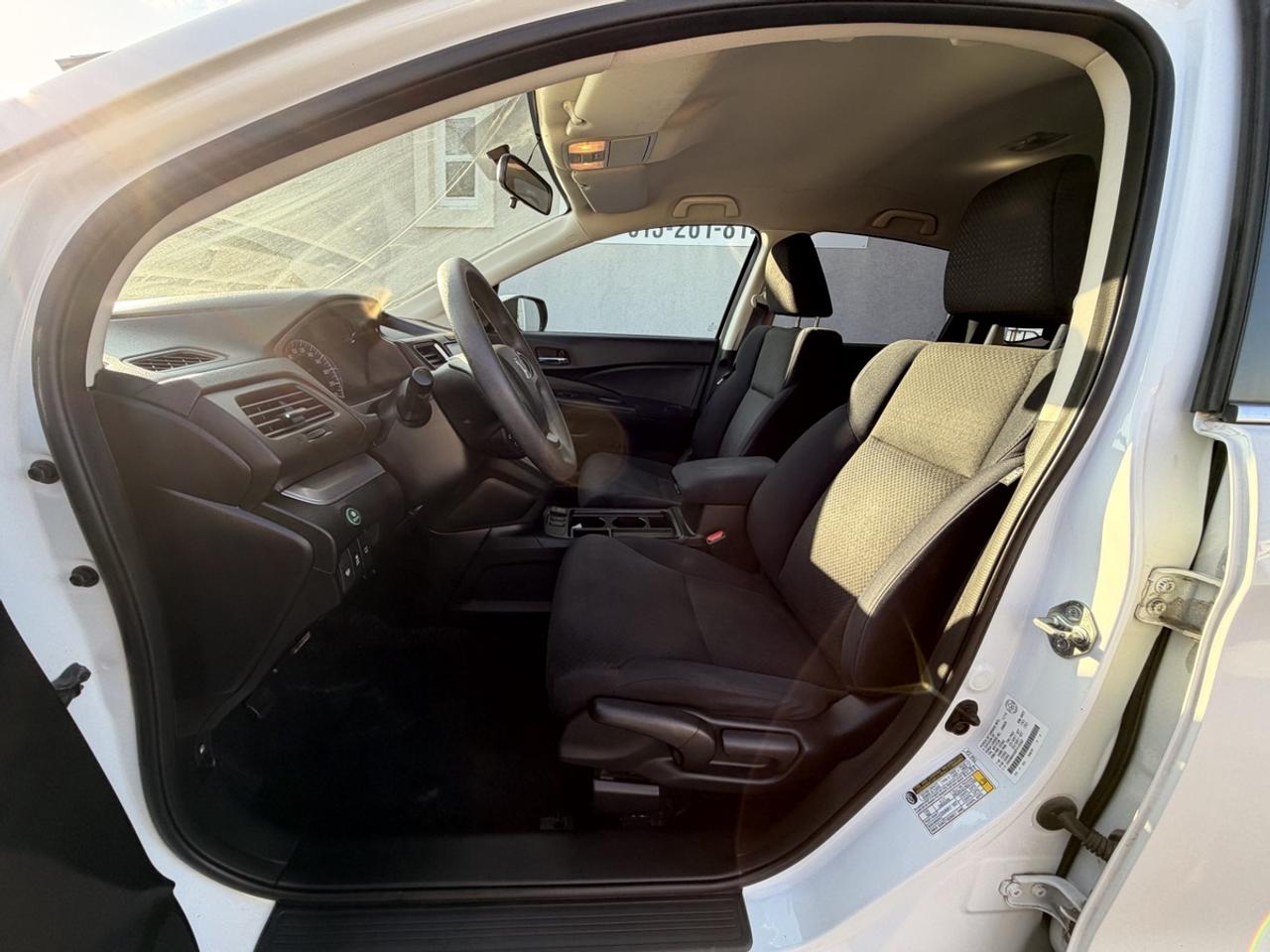 2015 Honda CR-V SE Photo