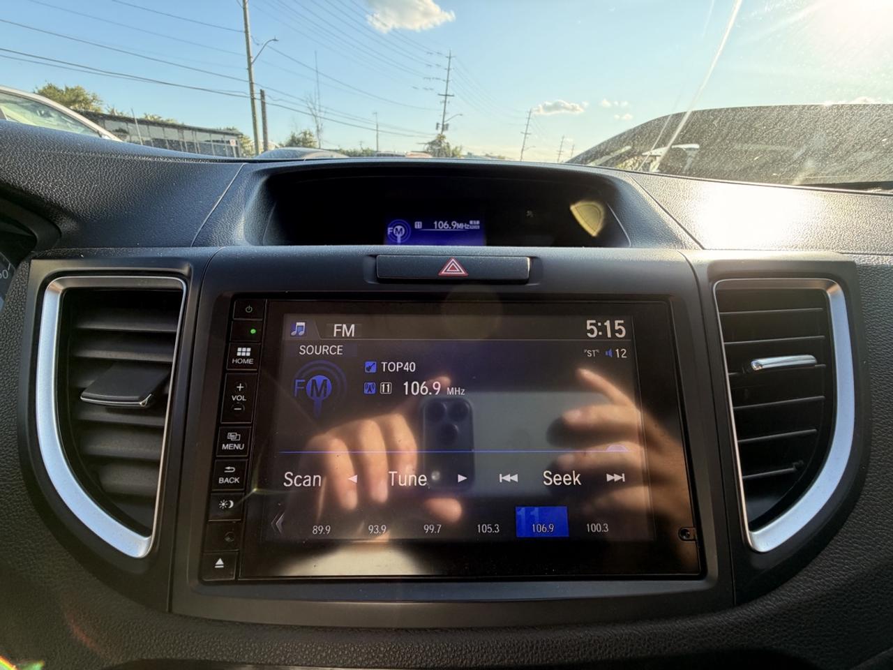 2015 Honda CR-V SE Photo