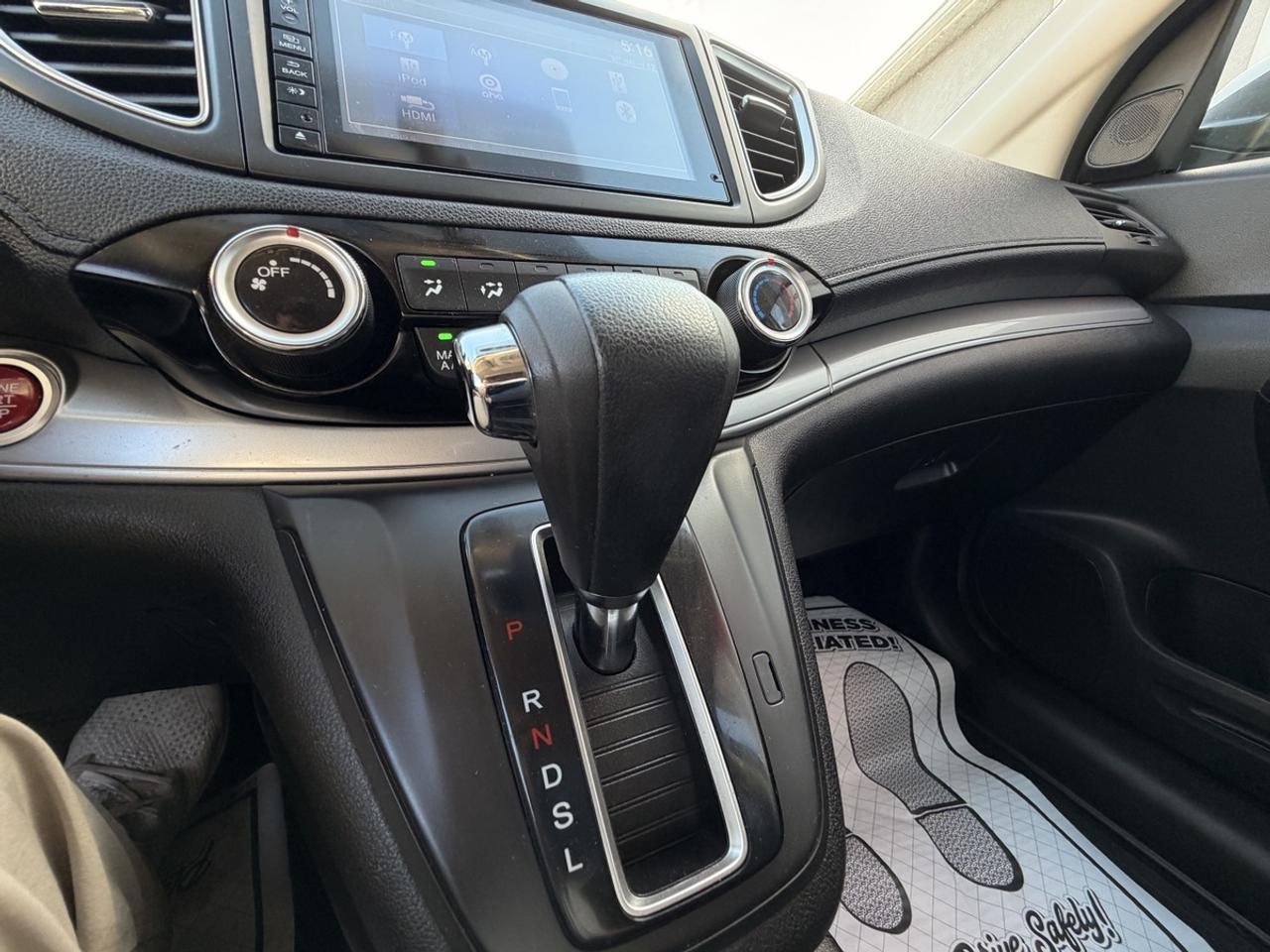 2015 Honda CR-V SE Photo