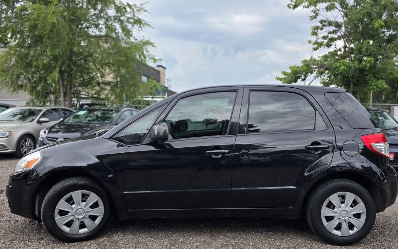 2010 Suzuki SX4 Base Photo
