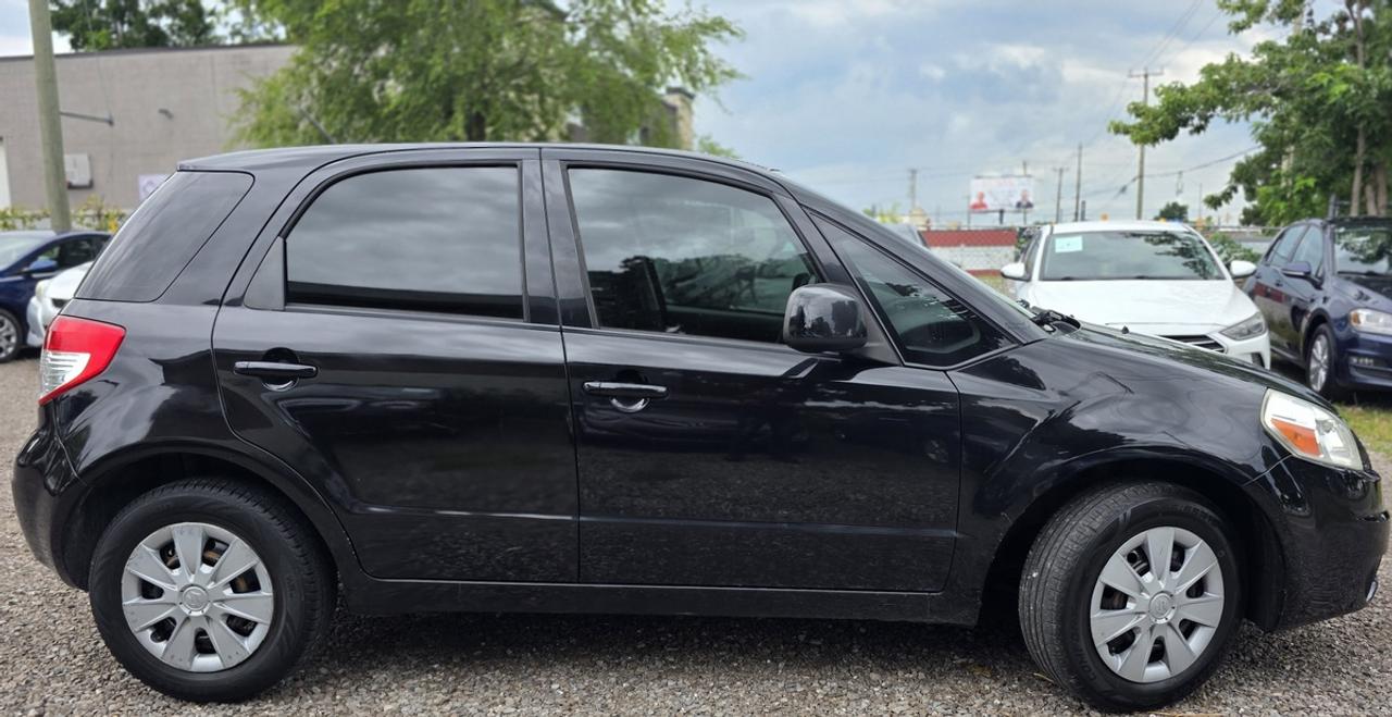 2010 Suzuki SX4 Base Photo