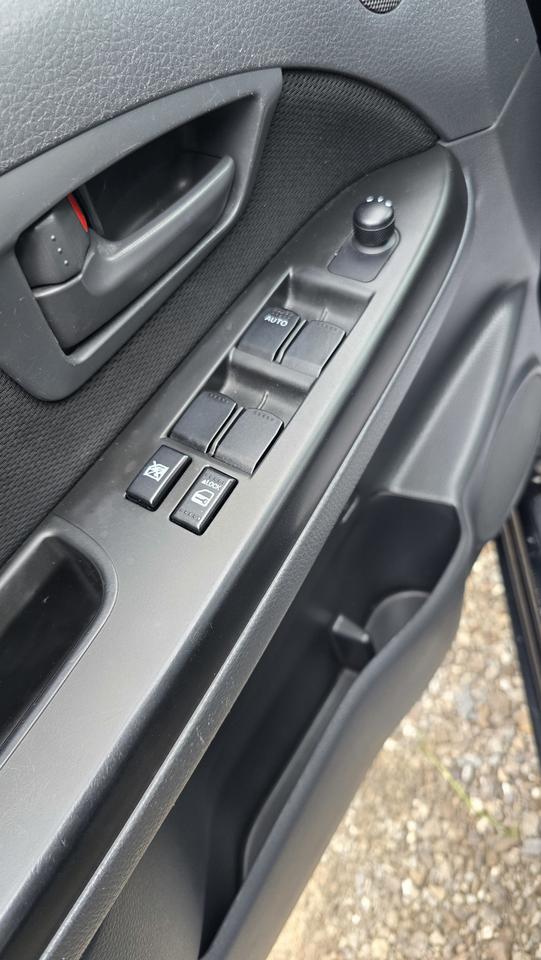 2010 Suzuki SX4 Base Photo