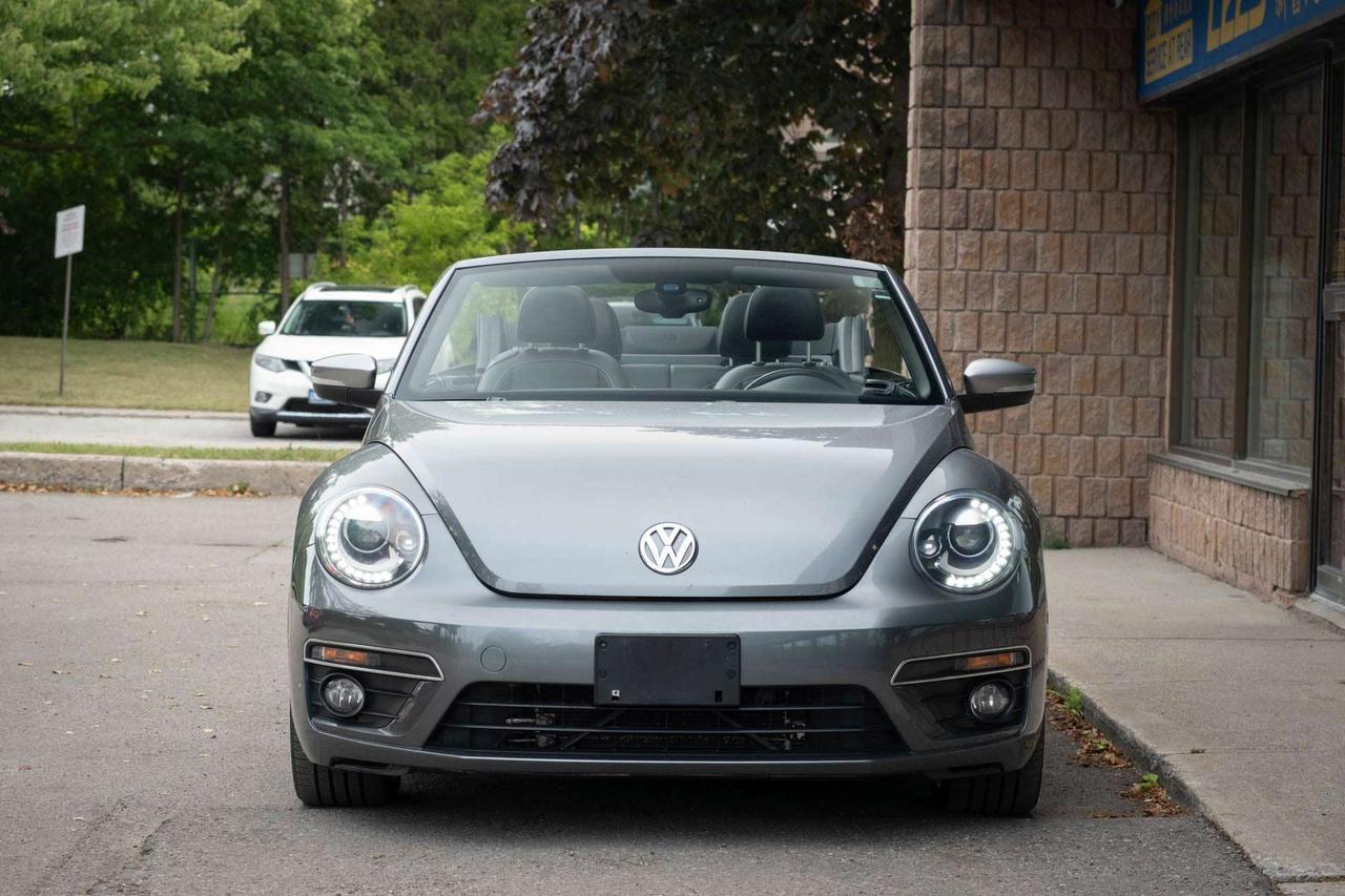 2014 Volkswagen Beetle 1.8T CONVERTIBLE Photo