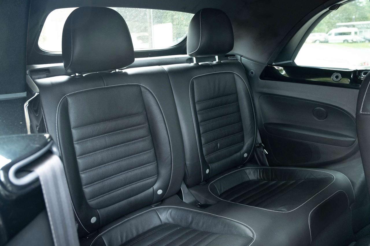2014 Volkswagen Beetle 1.8T CONVERTIBLE Photo