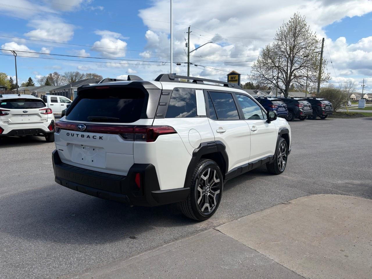 2026 Subaru Outback Premier XT AWD Photo