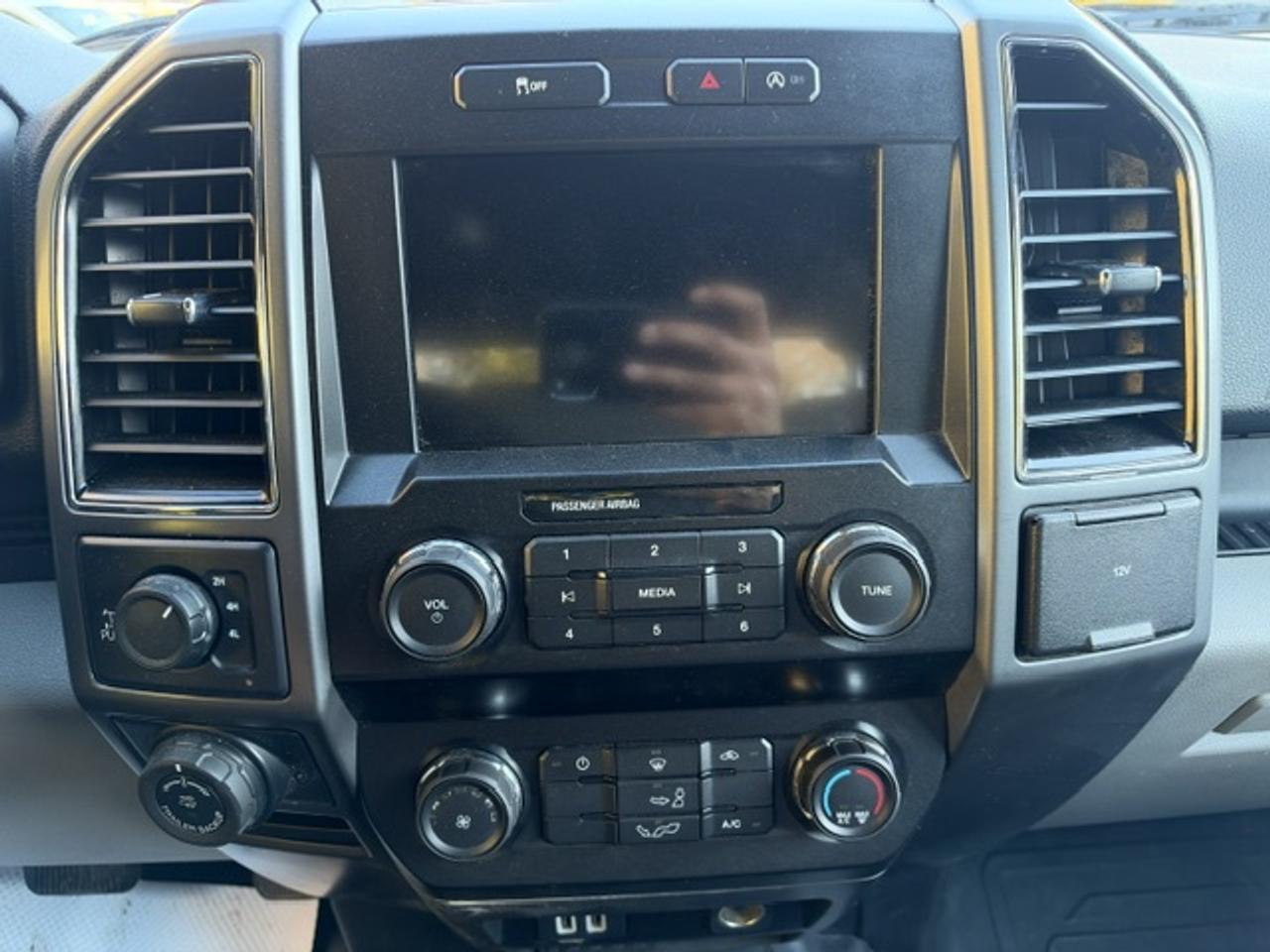 2020 Ford F-150 XLT CREW CAB SHORT B 4WD SUPERCREW Photo