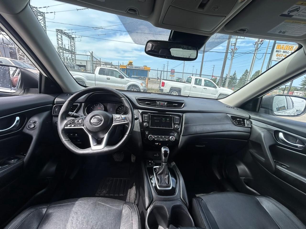 2019 Nissan Rogue SL Photo5