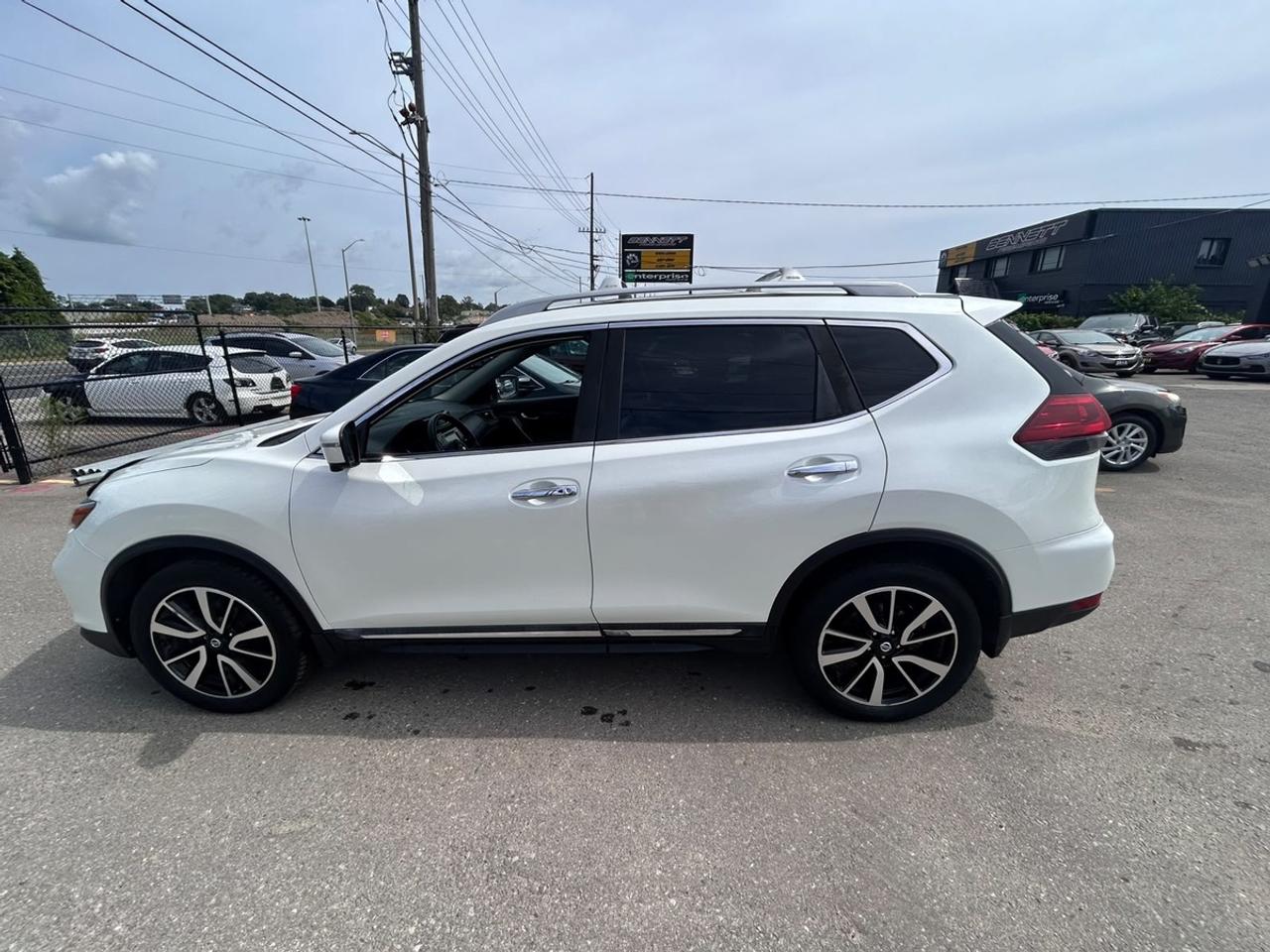 2019 Nissan Rogue SL Photo