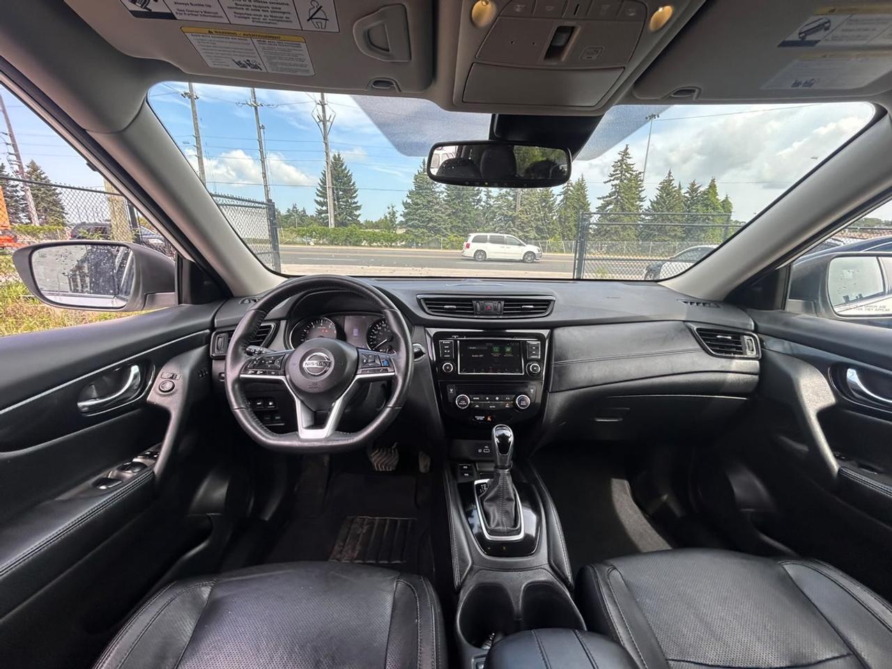 2019 Nissan Rogue SL Photo