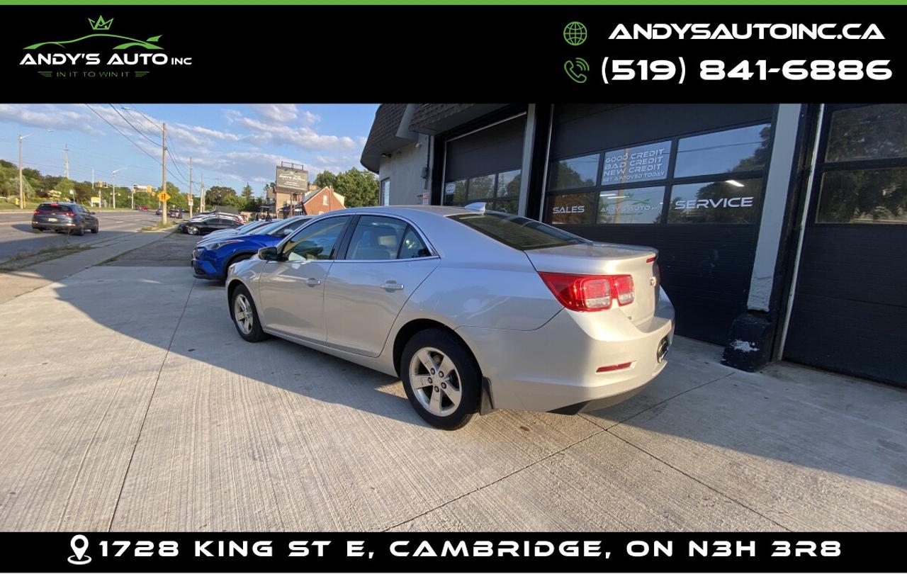 2015 Chevrolet Malibu LT Photo4