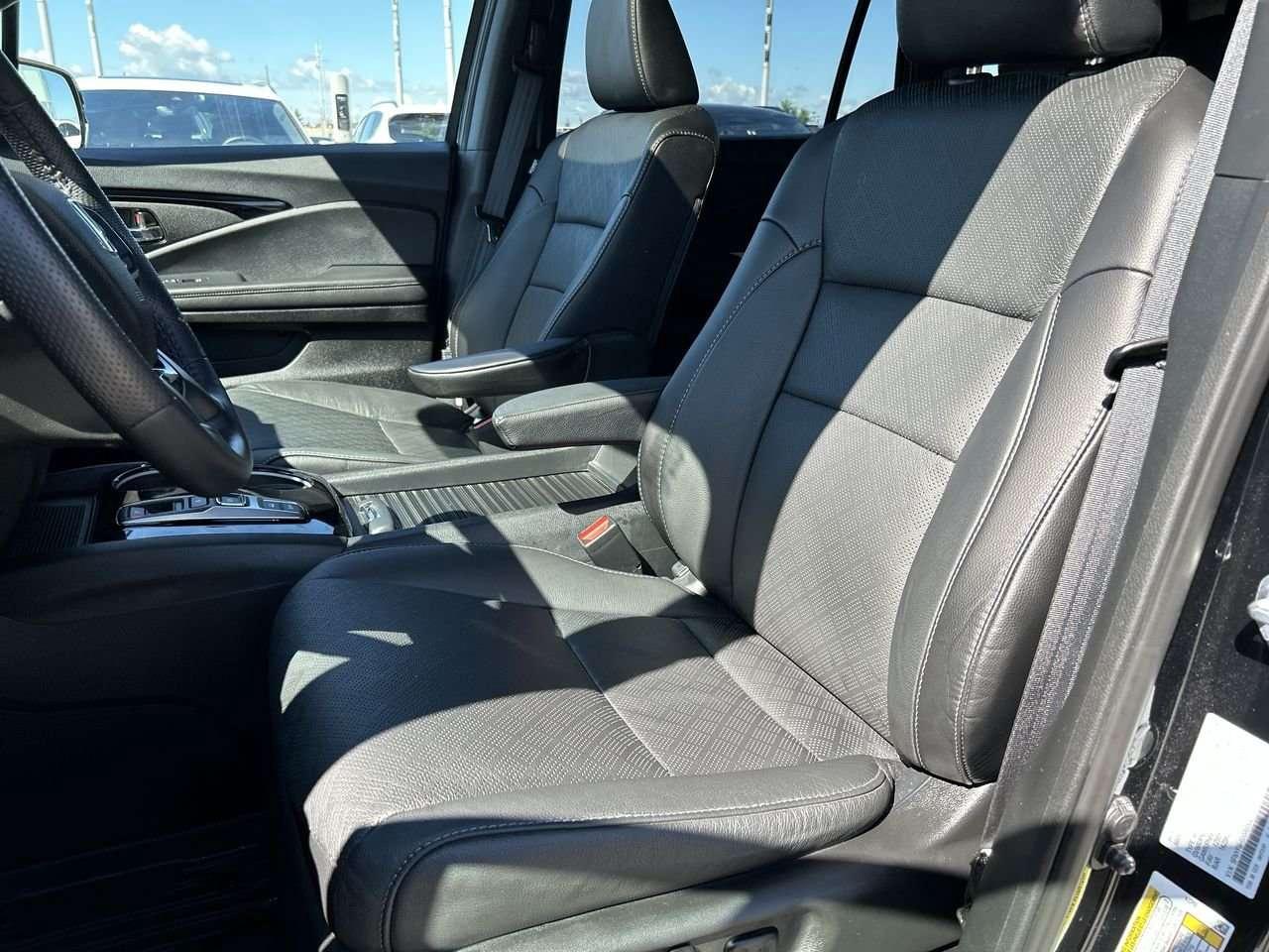 2021 Honda Passport Touring   Clean Accident-Free History Photo
