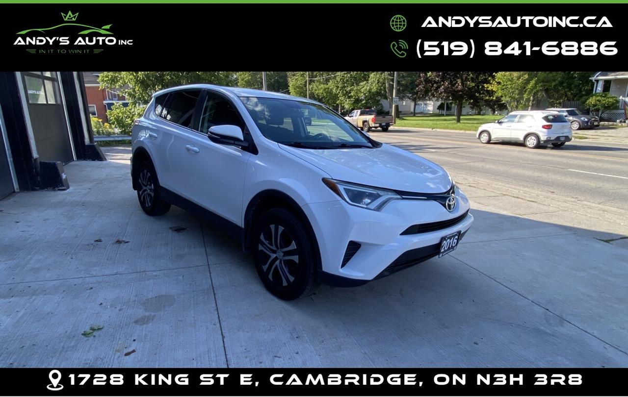 2016 Toyota RAV4 ! AWD ! LOW KM ! KEYLESS ENTRY ! CHARGING POR LE ! AWD ! LOW KM ! KEYLESS ENTRY ! CHARGING PORTS Photo