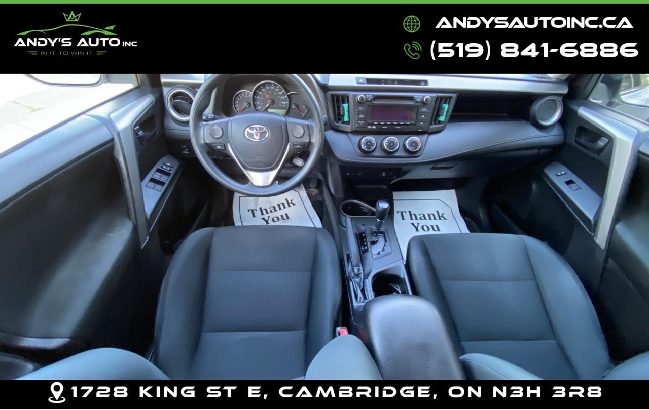 2016 Toyota RAV4 ! AWD ! LOW KM ! KEYLESS ENTRY ! CHARGING POR LE ! AWD ! LOW KM ! KEYLESS ENTRY ! CHARGING PORTS Photo