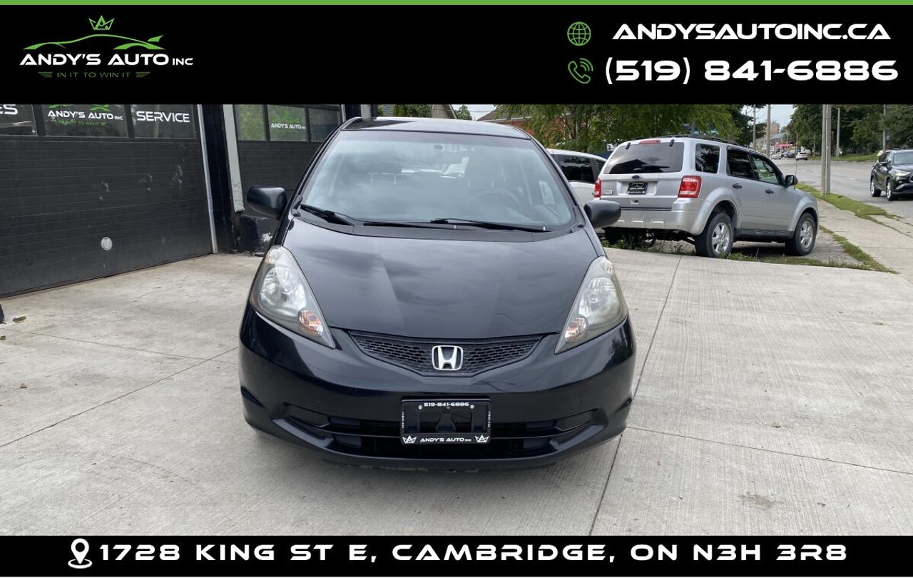 2011 Honda Fit ! POWER WINDOWS ! Sport ! NO ACCIDENTS ! POWER WINDOWS ! Photo