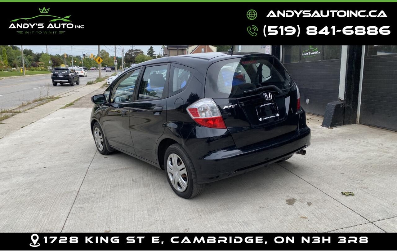 2011 Honda Fit ! POWER WINDOWS ! Sport ! NO ACCIDENTS ! POWER WINDOWS ! Photo