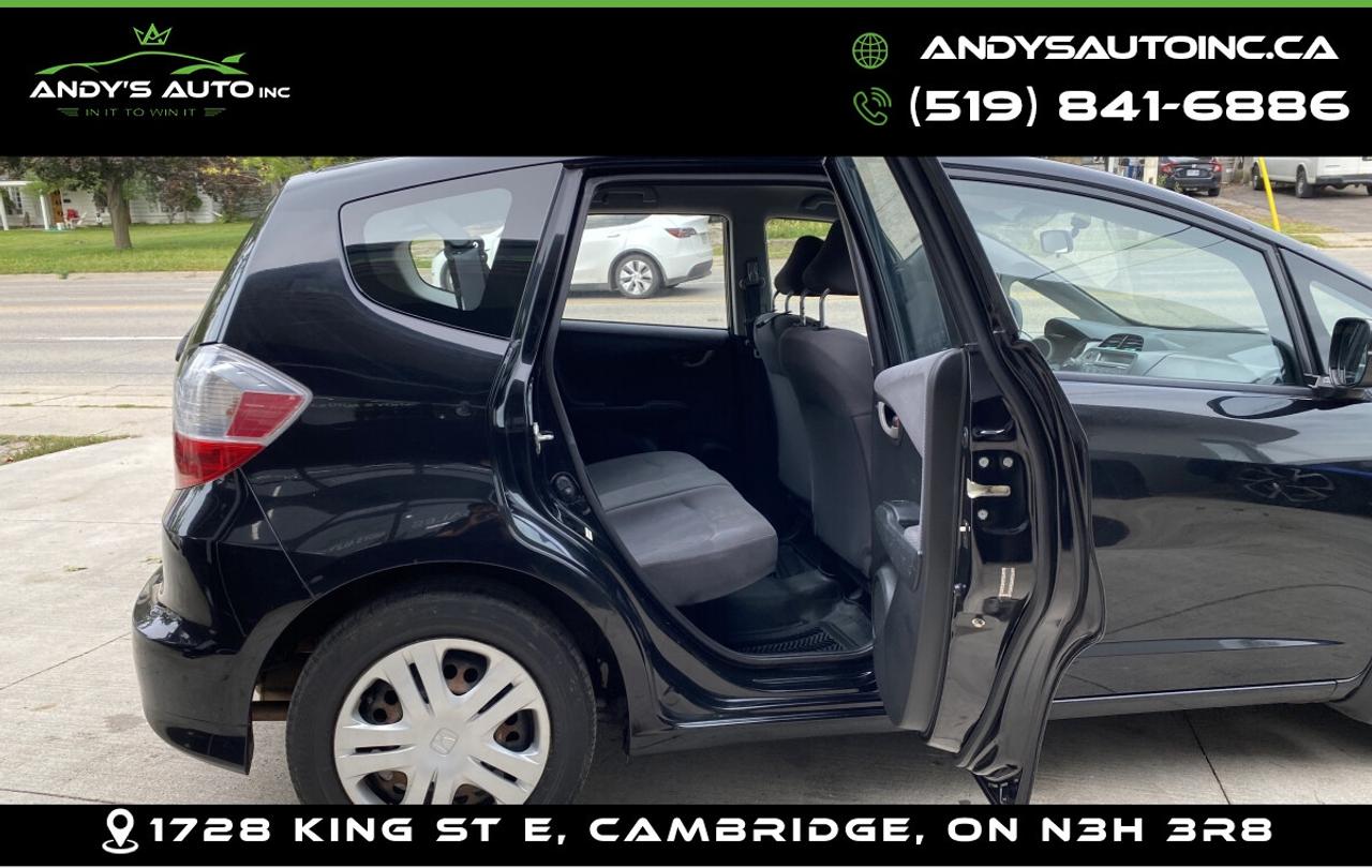 2011 Honda Fit ! POWER WINDOWS ! Sport ! NO ACCIDENTS ! POWER WINDOWS ! Photo