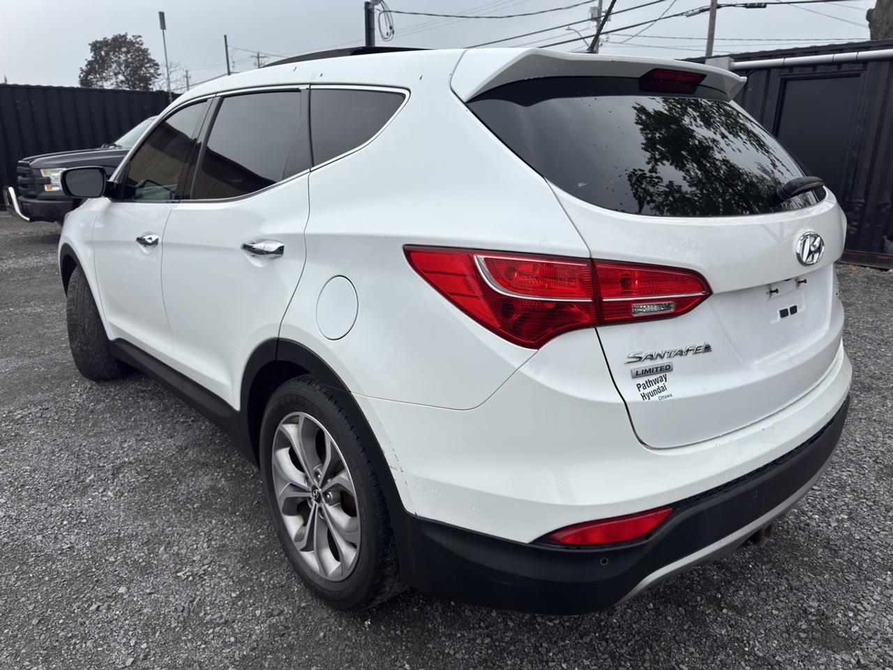 2013 Hyundai Santa Fe Sport Limited Photo
