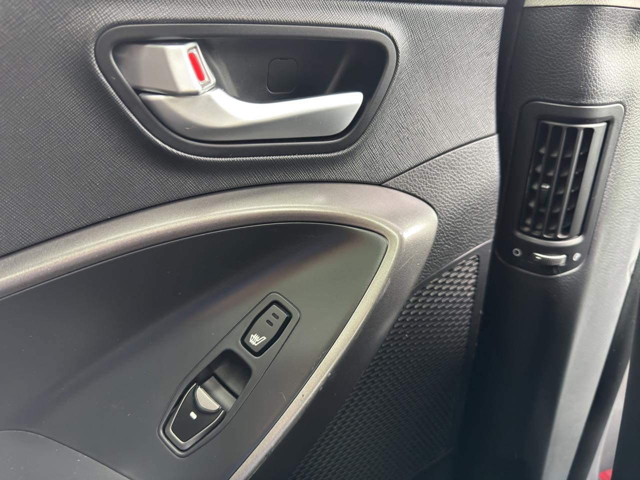 2013 Hyundai Santa Fe Sport Limited Photo