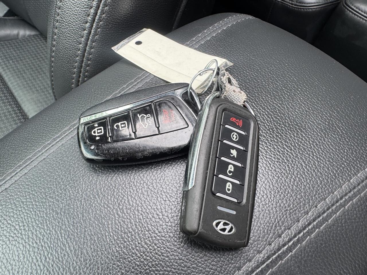2013 Hyundai Santa Fe Sport Limited Photo