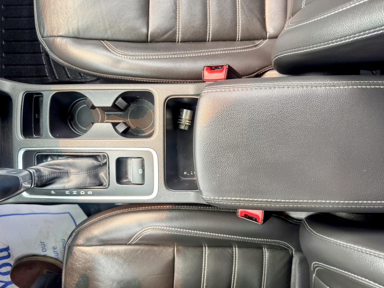 2018 Ford Escape SEL Photo