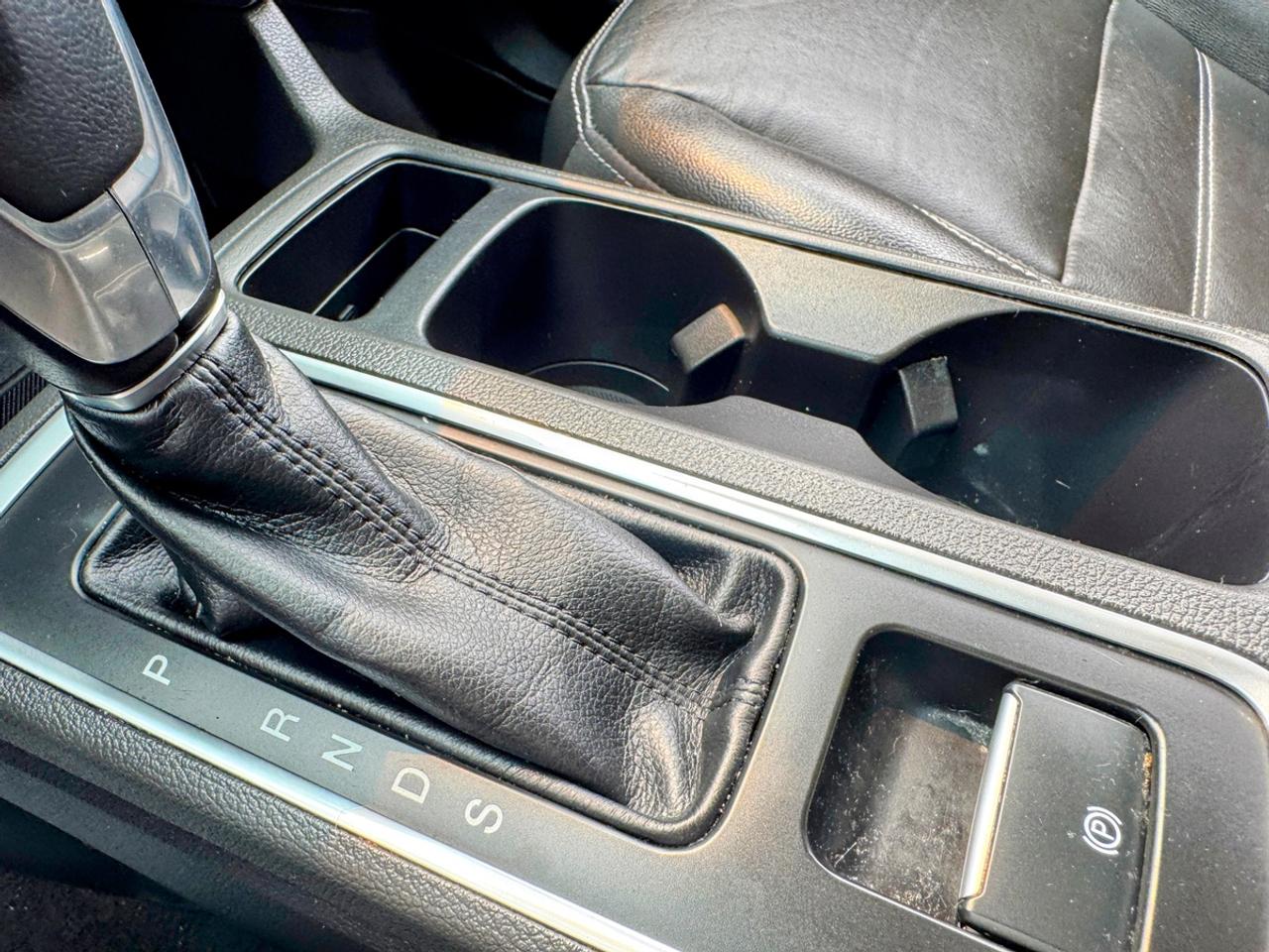 2018 Ford Escape SEL Photo