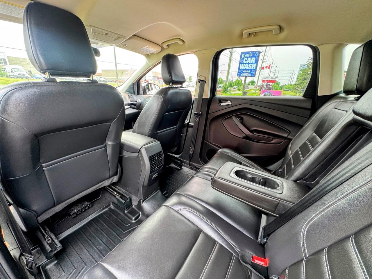 2018 Ford Escape SEL Photo