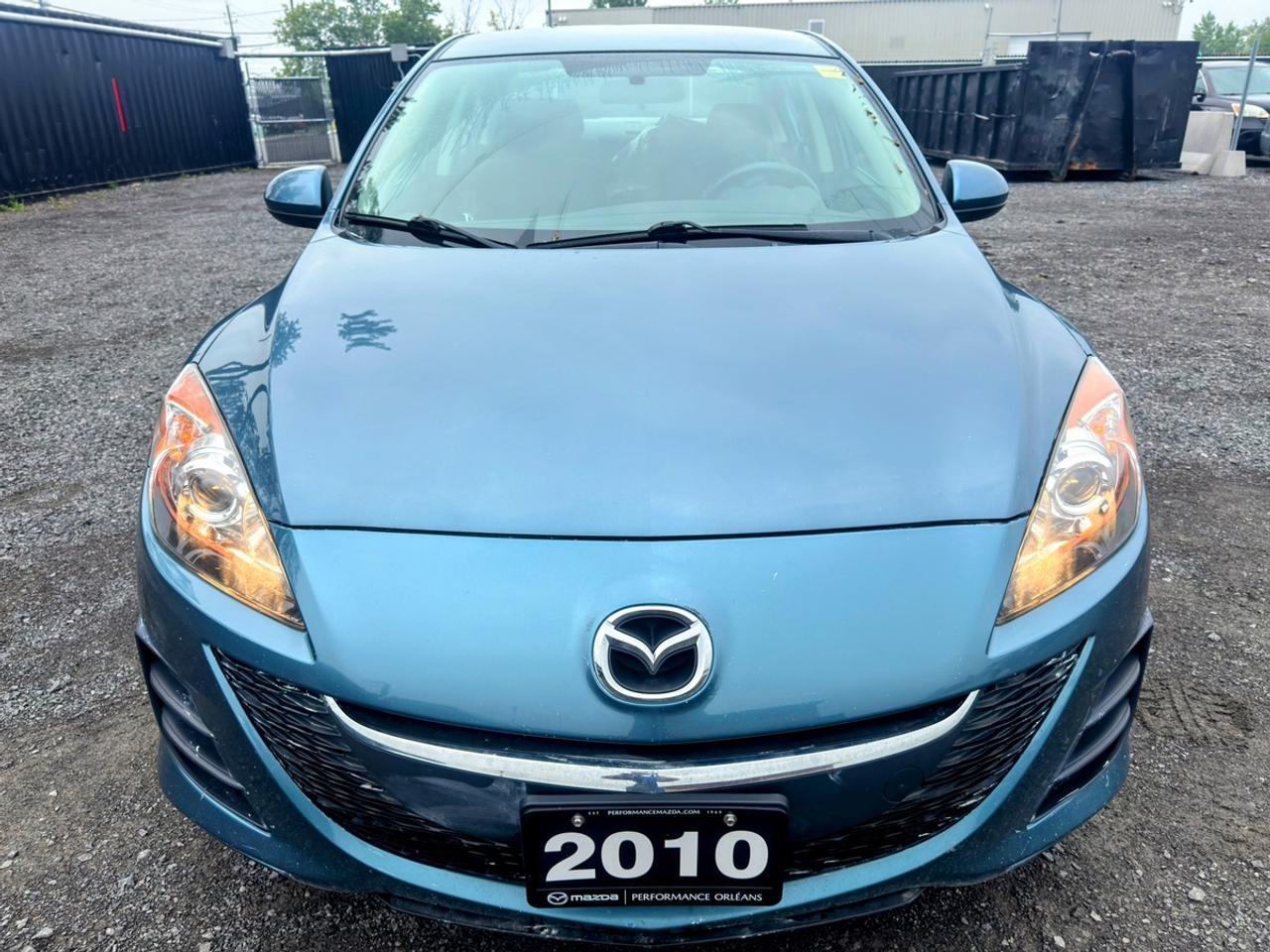 2010 Mazda MAZDA3 GX Photo