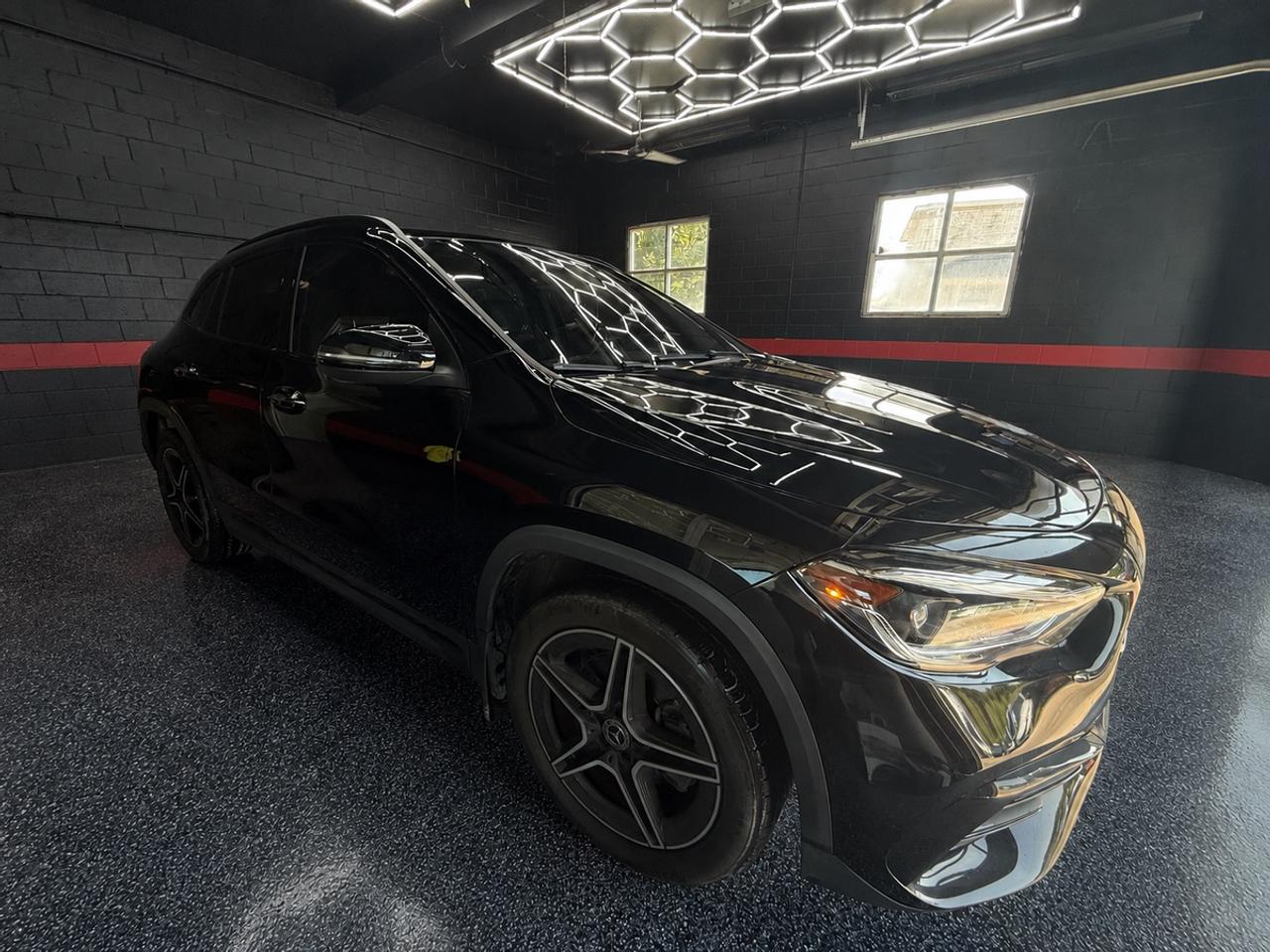 2021 Mercedes-Benz GLA 250 Photo