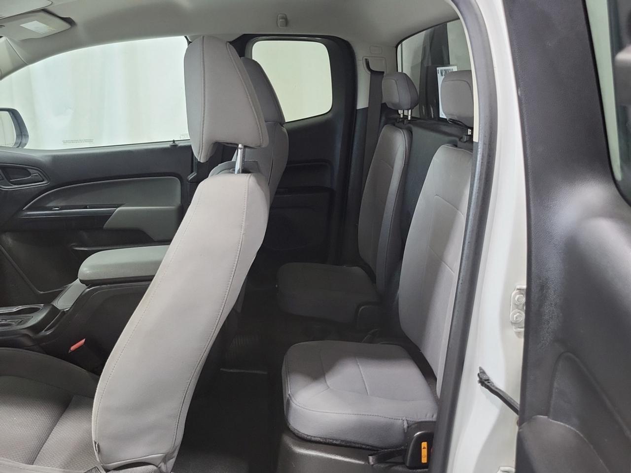 2021 Chevrolet Colorado WT Photo