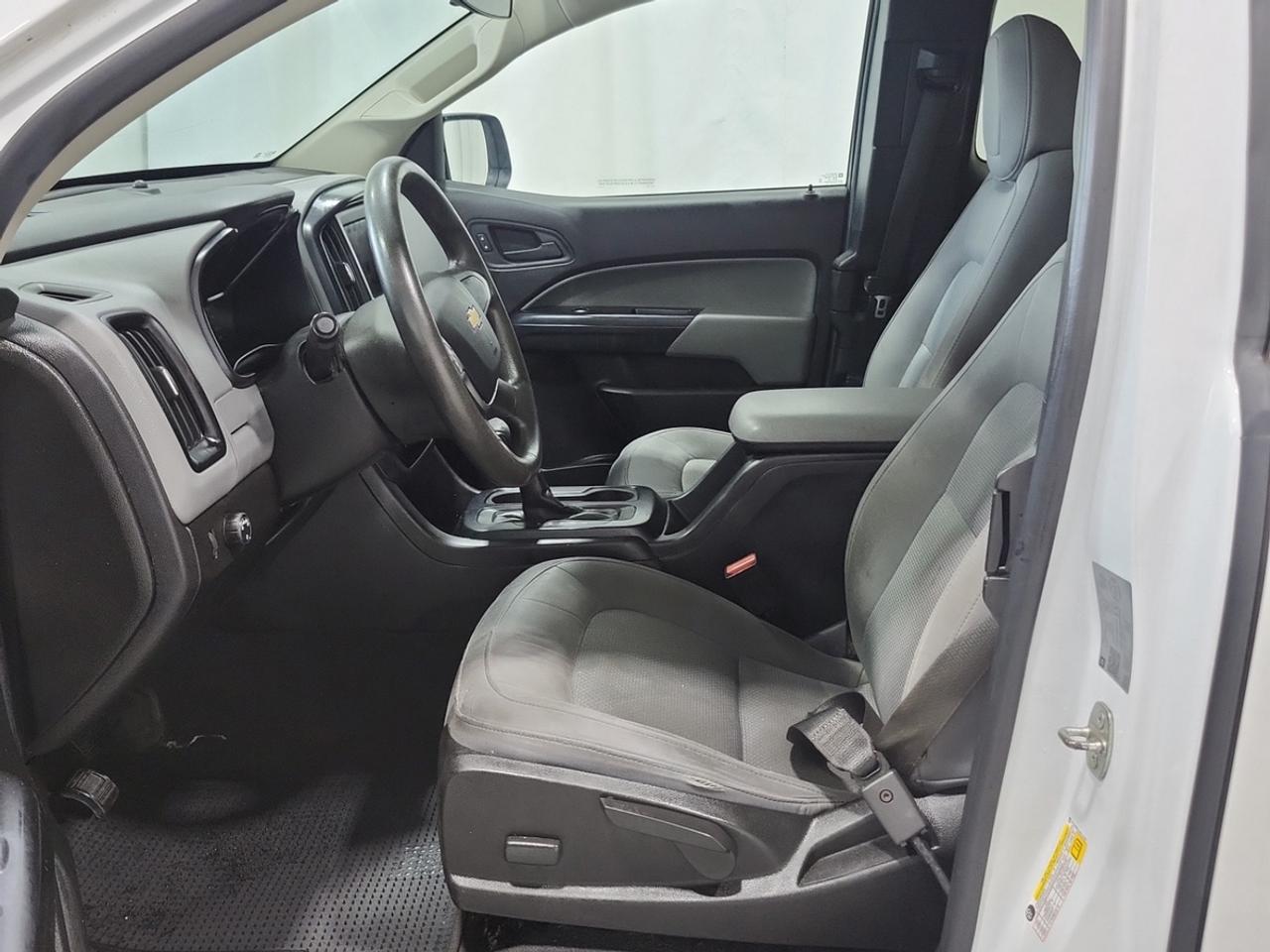 2021 Chevrolet Colorado WT Photo