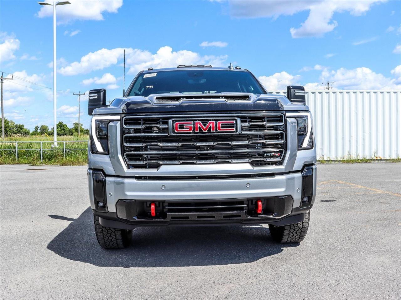 2026 GMC Sierra 3500HD 4WD Crew Cab Standard Box AT4 Photo5
