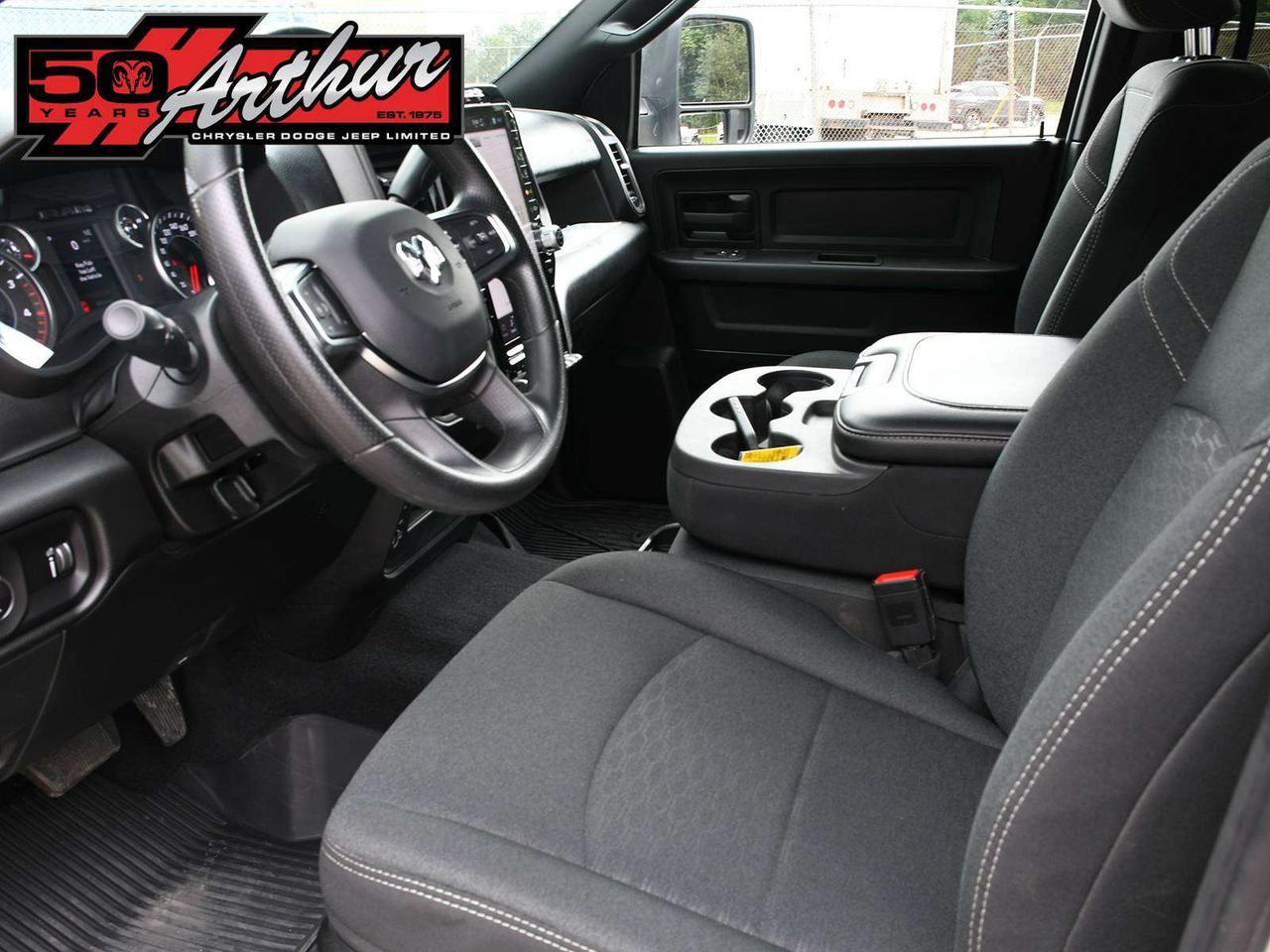 2026 RAM 2500 BLACK EXPRESS CREW CAB 4X4 LONGBOX Photo