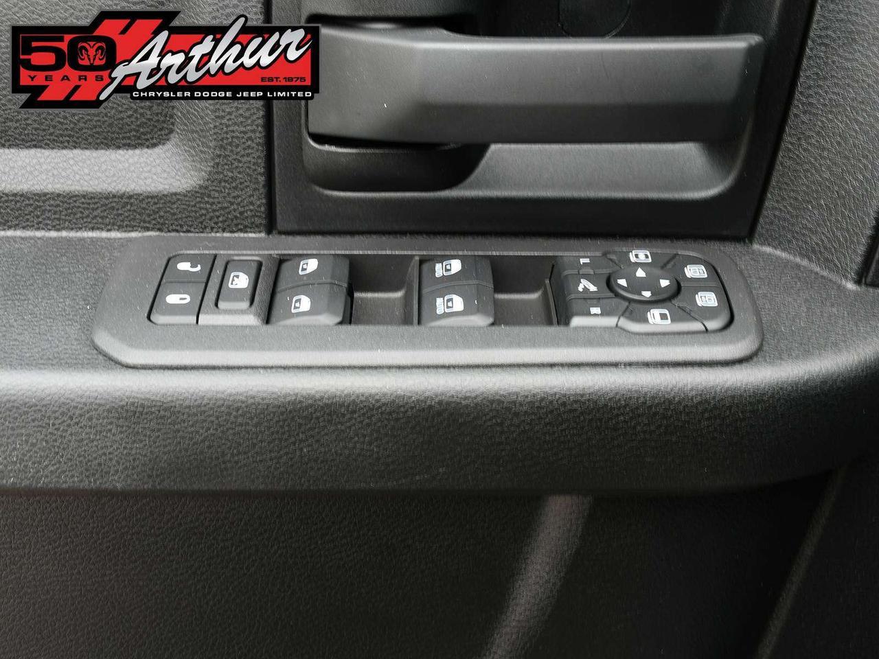 2026 RAM 2500 BLACK EXPRESS CREW CAB 4X4 LONGBOX Photo