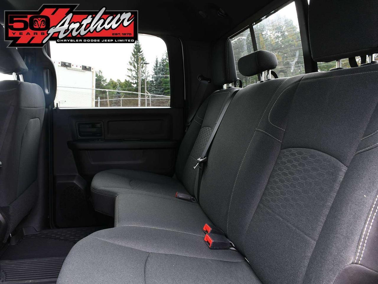2026 RAM 2500 BLACK EXPRESS CREW CAB 4X4 LONGBOX Photo